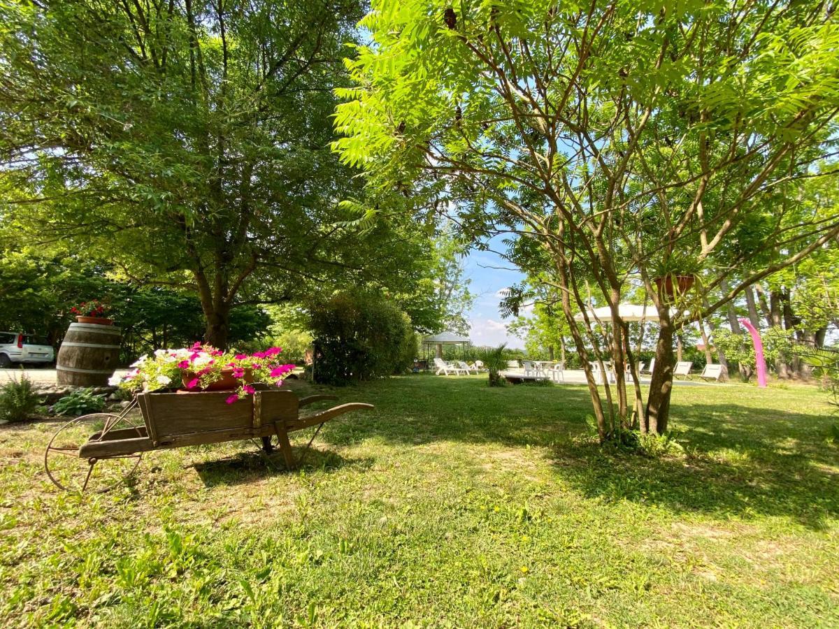Locanda Del Molino Vecchio Magliano Alfieri Buitenkant foto