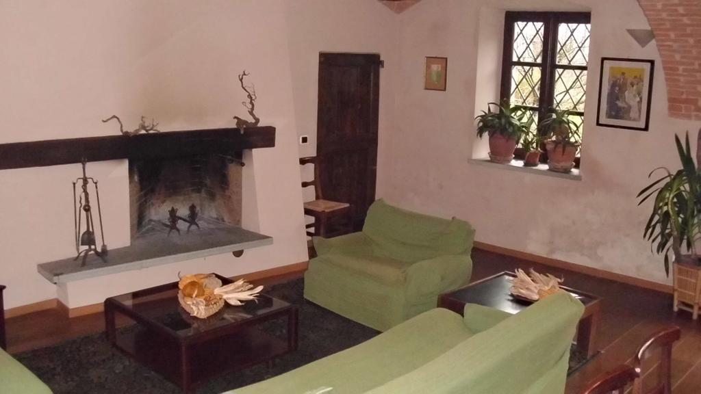 Locanda Del Molino Vecchio Magliano Alfieri Kamer foto