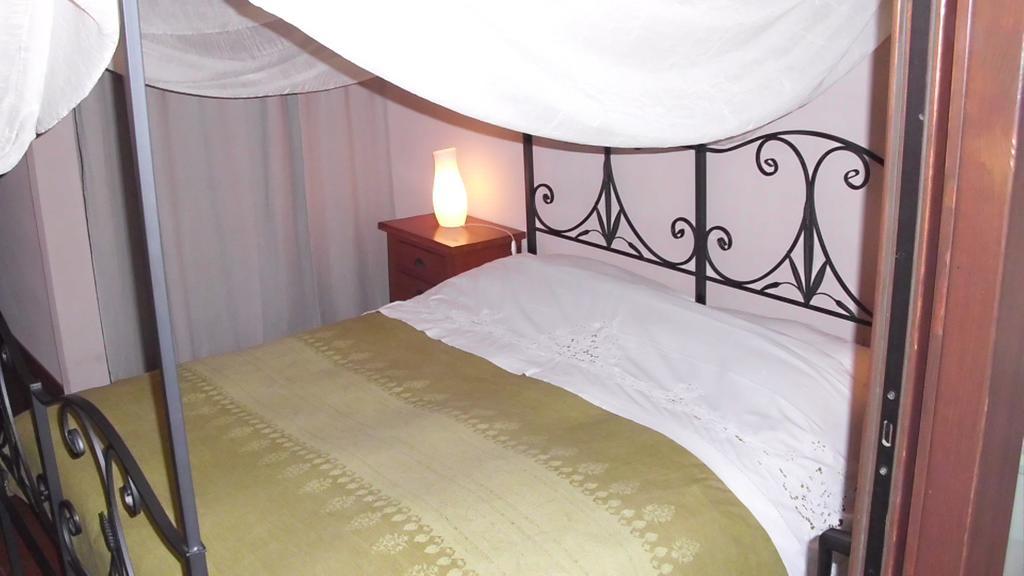 Locanda Del Molino Vecchio Magliano Alfieri Kamer foto