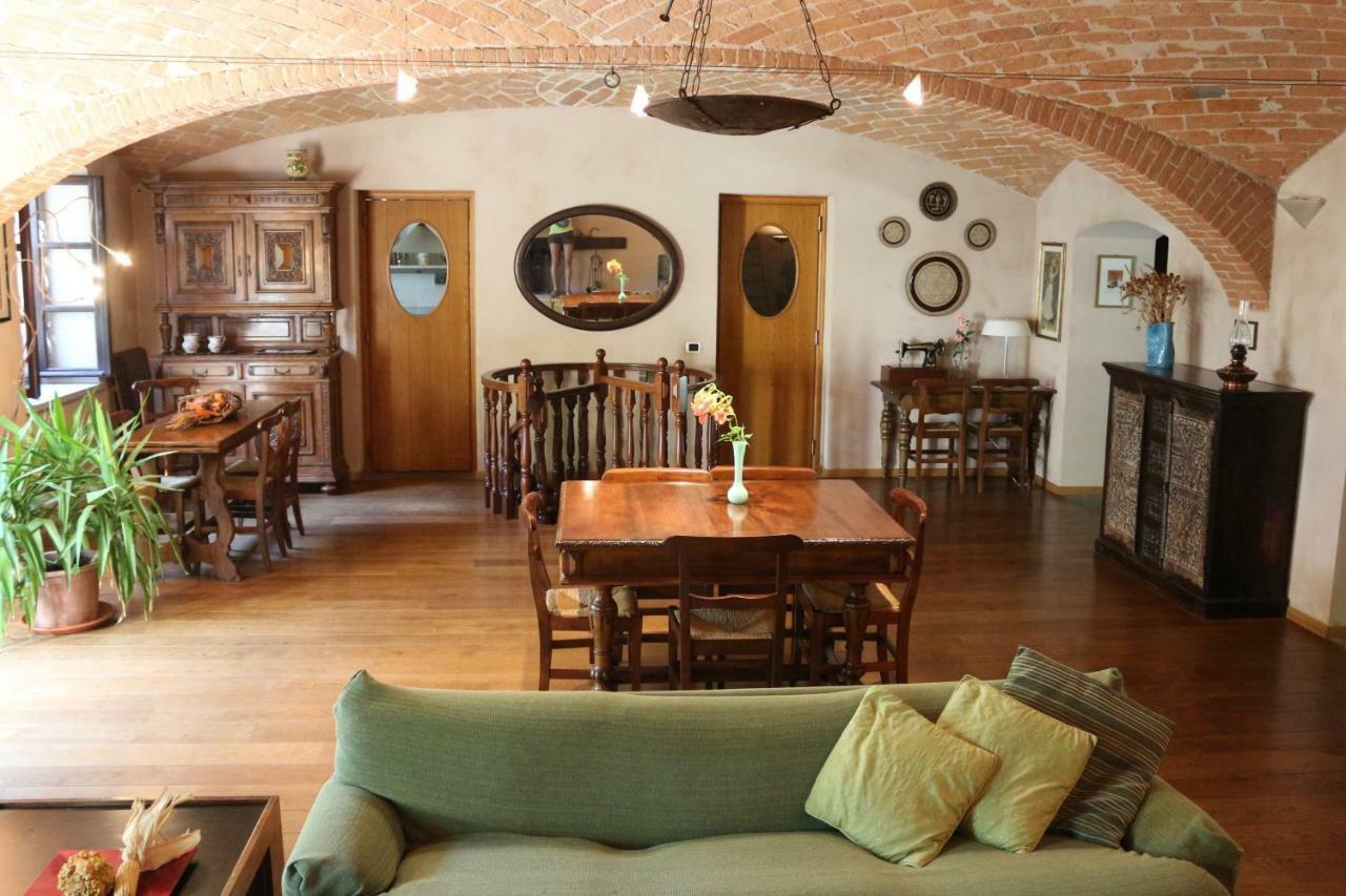 Locanda Del Molino Vecchio Magliano Alfieri Buitenkant foto